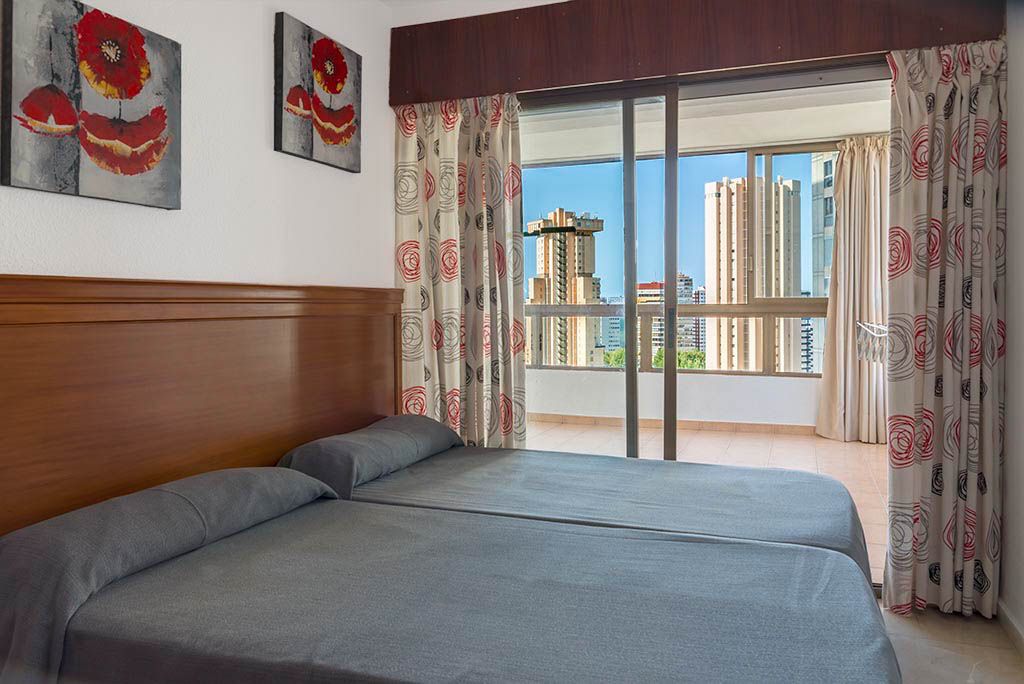 Vacances à Benidorm - Chambre a coucher Gemelos 4