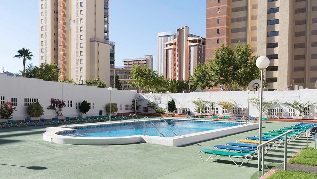 Get Wallpaper Gemelos 4 Appartementen Op Het Strand Van Benidorm Beninter Free